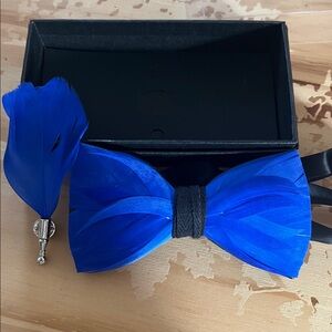 Luxury Holiday Feather Bowtie